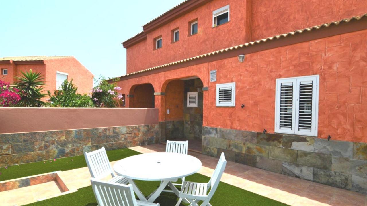 Villa Majorera Private Pool Corralejo By Holidays Home Exteriör bild